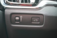 Volvo V60 Kombi 2.0 M-Hybrid R Design