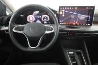 VW Golf VIII Variant 1.5 eTSI DSG