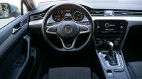 VW Passat Variant 2.0 TDI DSG R-Line