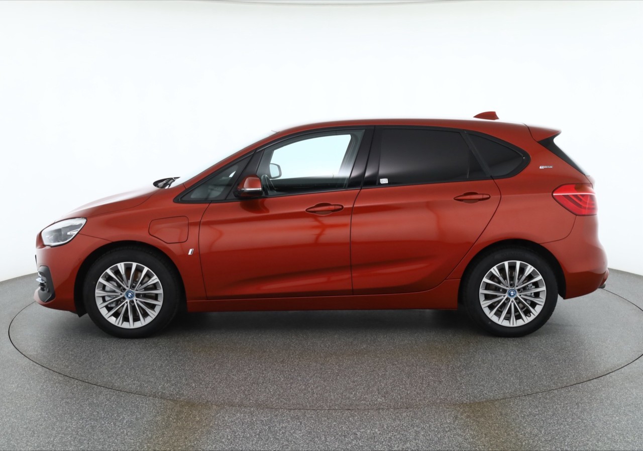 BMW 225 xe iPerformance Luxury Line