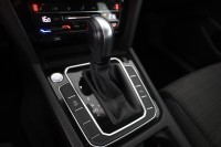 VW Passat Variant 2.0 TSI DSG Business