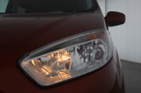 Ford Tourneo Courier 1.0 EB Titanium