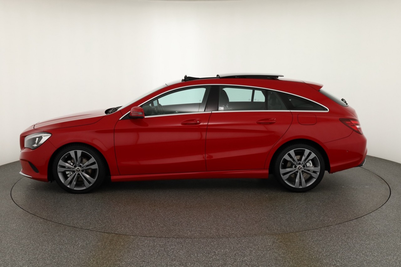 Mercedes-Benz CLA 200 d Urban 4Matic