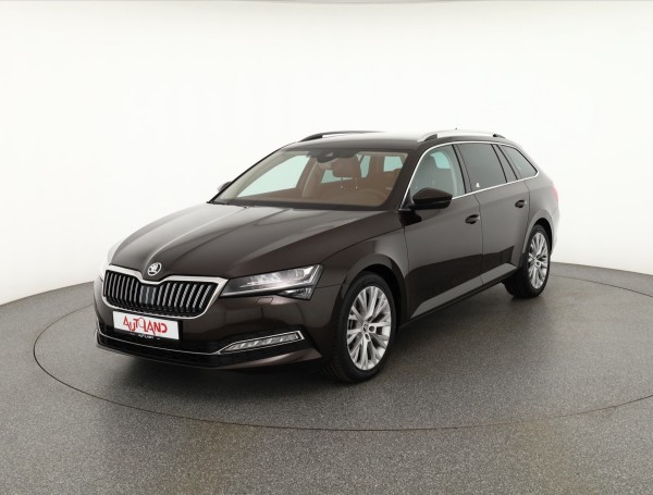 Skoda Superb Combi 2.0 TDI DSG Premium