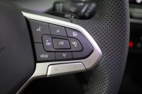 VW Golf VIII Variant 1.5 eTSI R-Line DSG