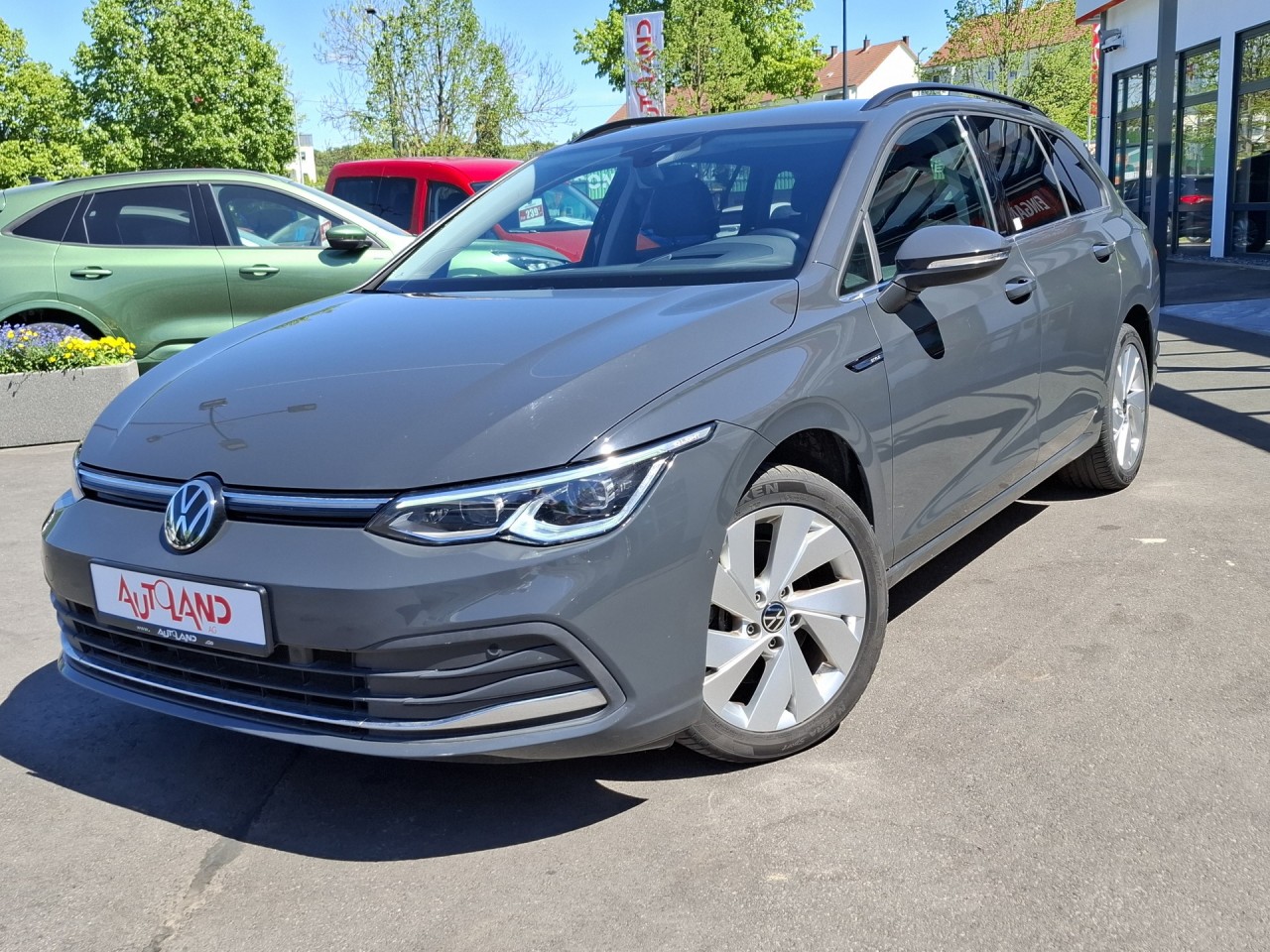VW Golf VIII Variant 2.0 TSI Style DSG