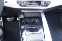 Audi A4 Avant 45 TFSI qu. 2xS line