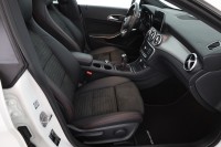 Mercedes-Benz CLA 200 Shooting Brake AMG Line