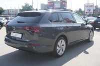 VW Golf VIII Variant 1.5 TSI DSG
