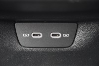 VW Golf VIII Variant 1.5 eTSI DSG Life