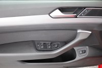 VW Passat Variant 2.0 TDI DSG Business