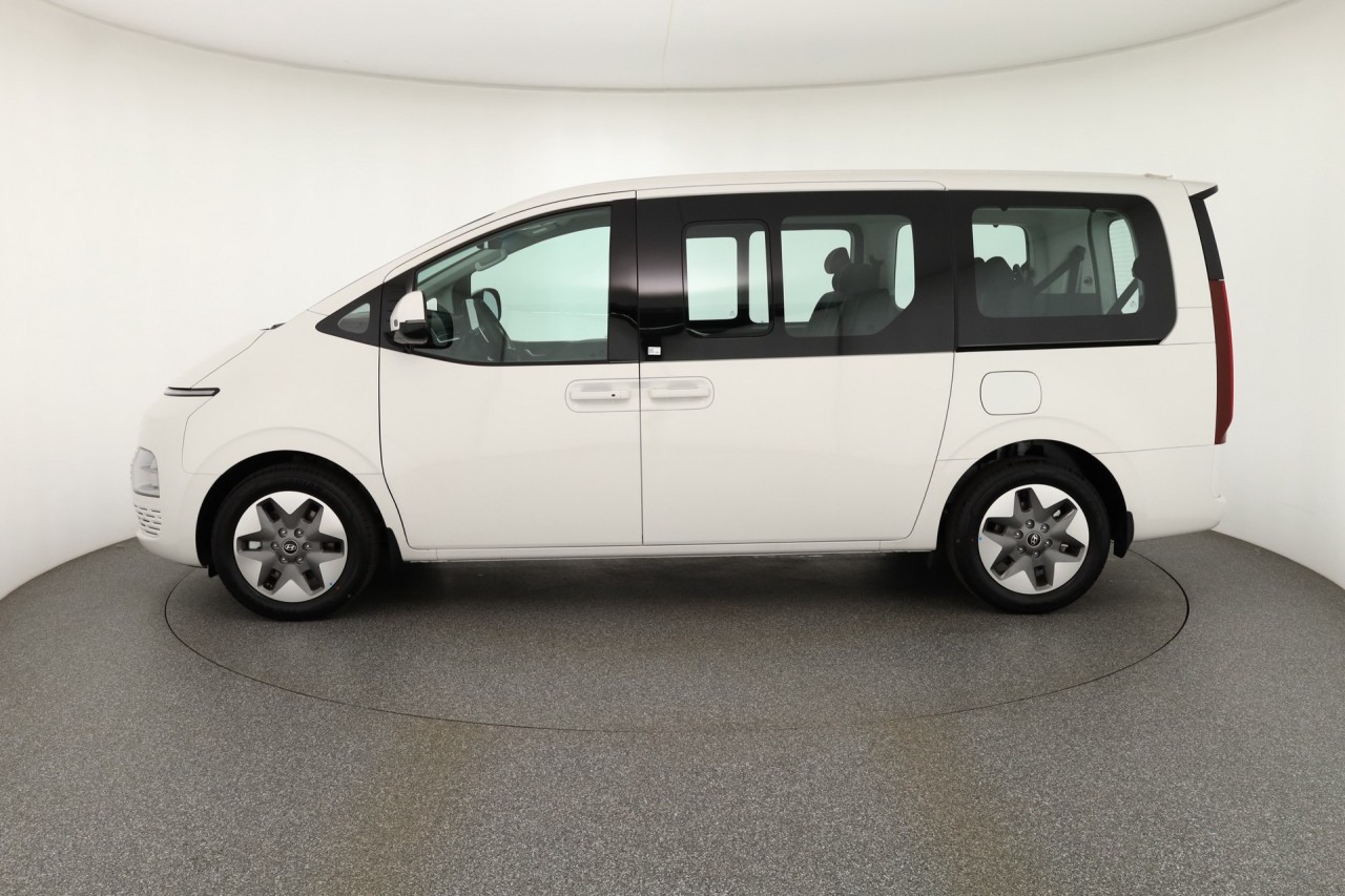 Hyundai Staria 1.6 T-GDI HEV Aut.