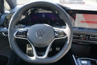 VW Golf VIII Variant R-Line eTSI