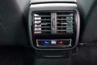 VW Passat Variant 1.5 TSI DSG R-Line