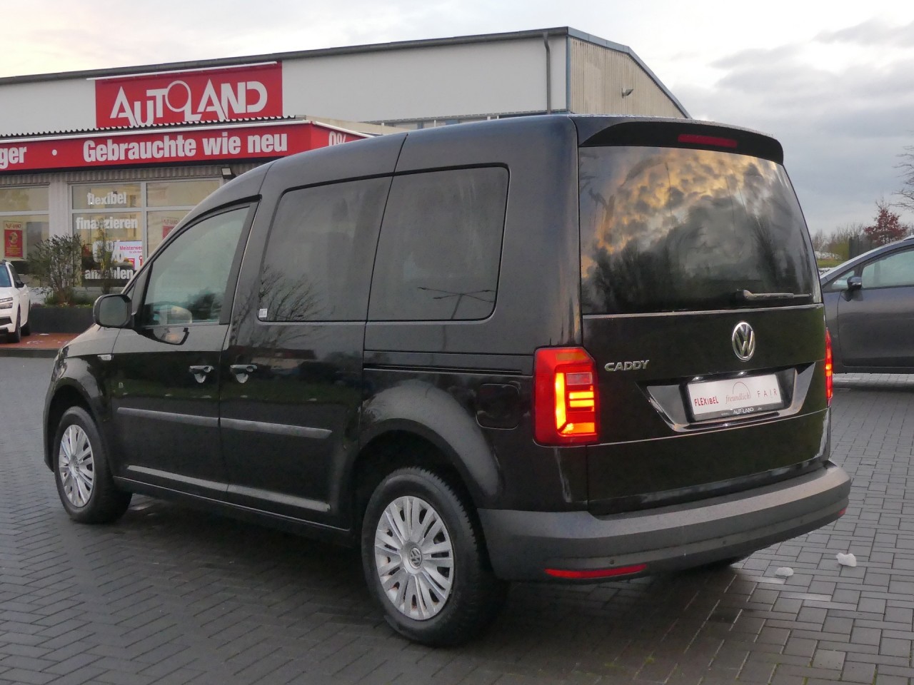 VW Caddy 1.0 TSI Trendline