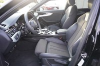 Audi A4 35 TFSI Avant S line