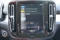 Volvo XC 40 XC40 2.0 Momentum AWD