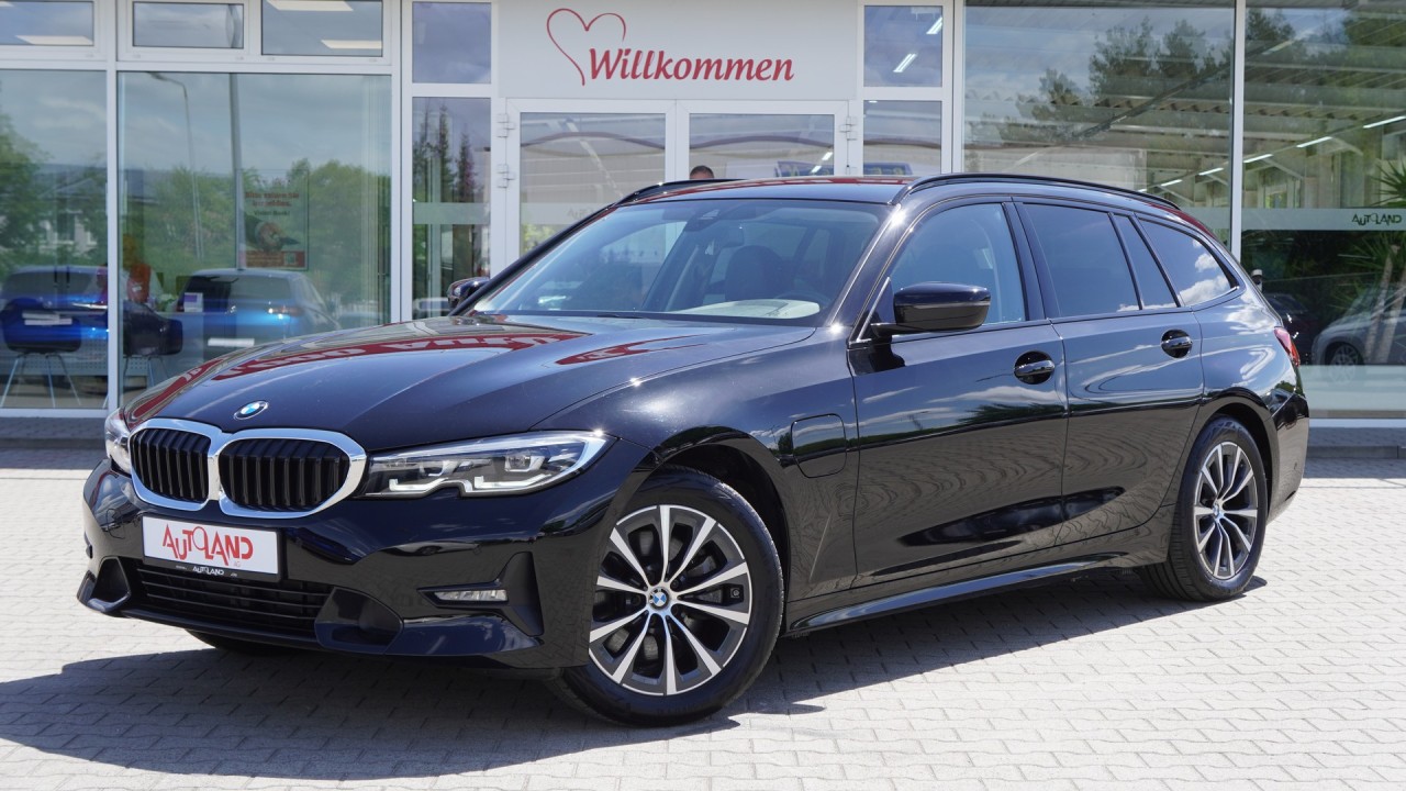 BMW 320 e Touring xDrive Sport Line