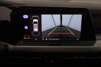 VW Golf VIII Variant 1.5 eTSI DSG