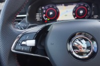 Skoda Kamiq 1.0TSI DSG Monte Carlo Pano