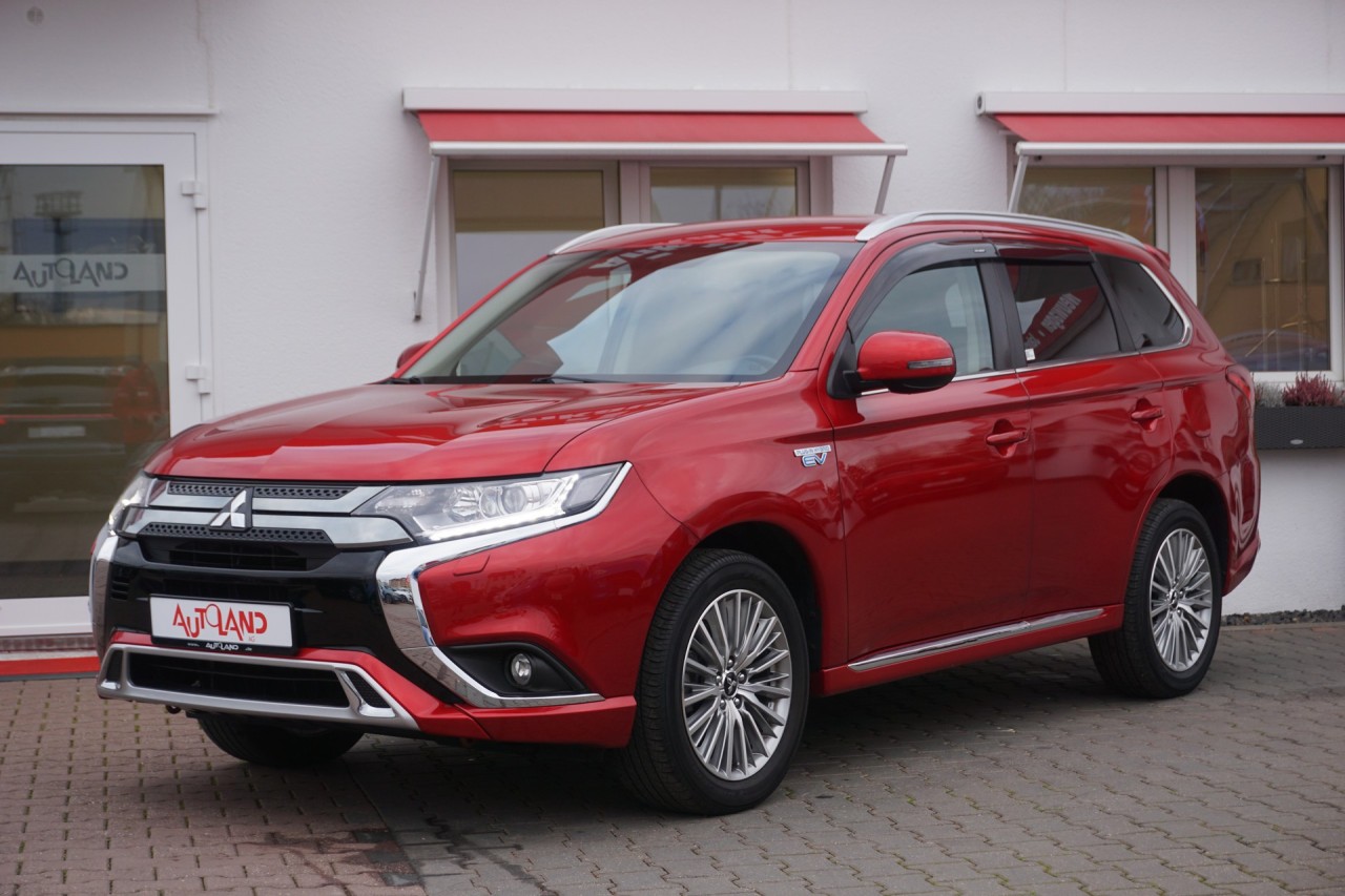Mitsubishi Outlander 2.4 Hybrid PHEV 4WD CVT