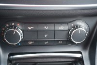 Mercedes-Benz CLA 200 AMG Line