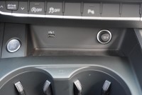 Audi A4 Avant 40 2.0 TDI advanced