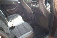 Mercedes-Benz GLA 200 Standard