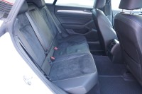 VW Arteon 2.0 R-Line