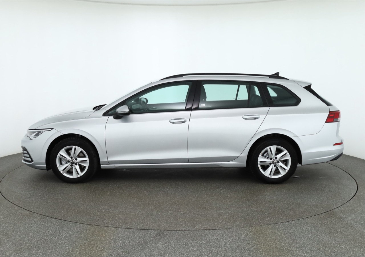 VW Golf VIII Variant 2.0 TDI DSG Life