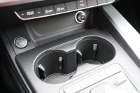 Audi A4 Avant 40 2.0 TFSI S line