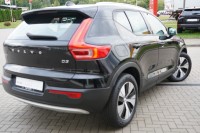 Volvo XC 40 XC40 2.0 Momentum Pro 2WD