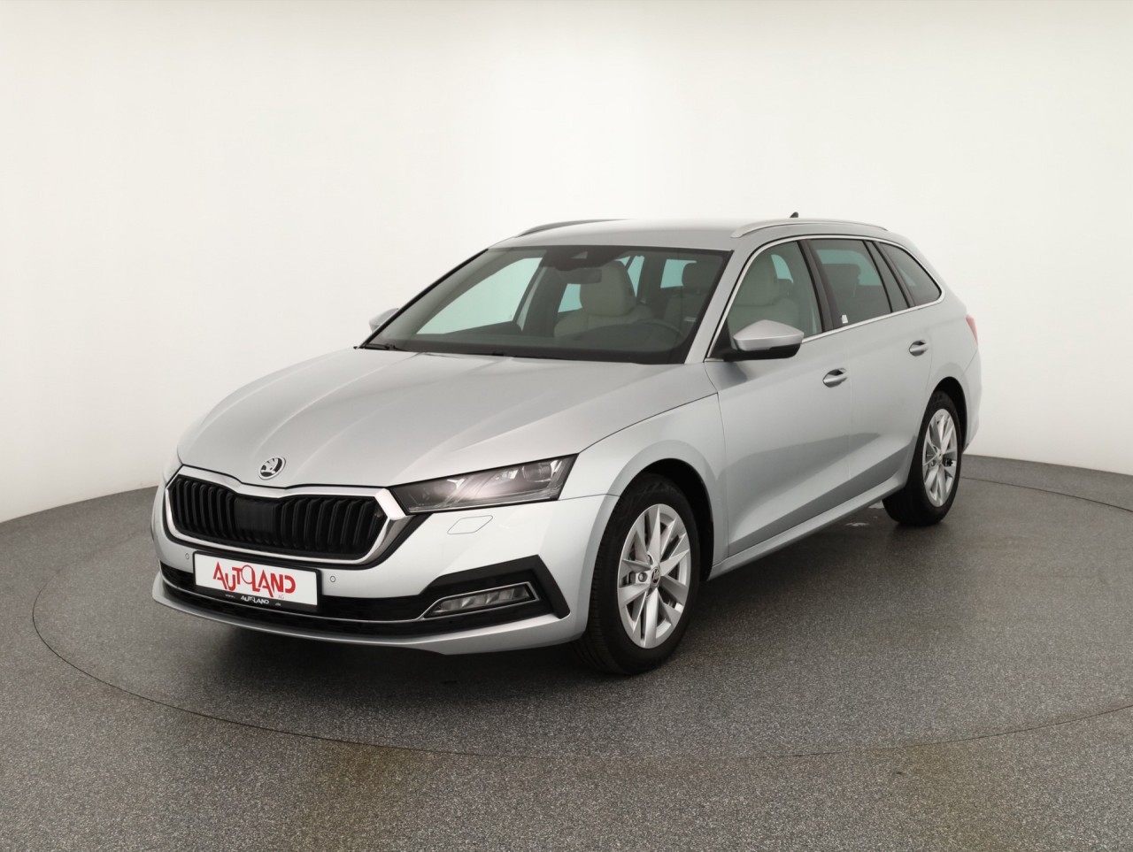 Skoda Octavia Combi 2.0 TDI DSG First Edition