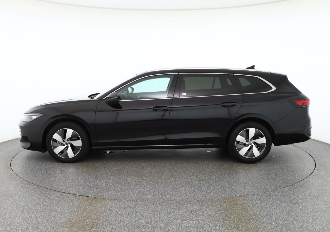 VW Passat Variant 1.5 eTSI DSG Business