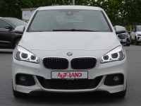 BMW 220 Active Tourer 2er - 220i M Sport