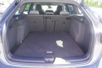 VW Golf VIII Variant 2.0 TSI DSG R-Line
