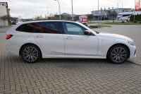 BMW 330 330e Touring M Sport Aut.