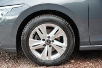 VW Golf VIII Variant 1.0 TSI Life