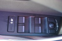 Jaguar XE 2.0 R-Dynamic Black