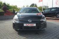 VW Golf VIII Variant 1.5 TSI DSG