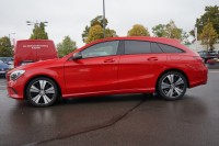 Mercedes-Benz Shooting Brake CLA 180 Urban