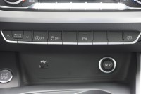 Audi A4 Avant 40 2.0 TFSI S-Line
