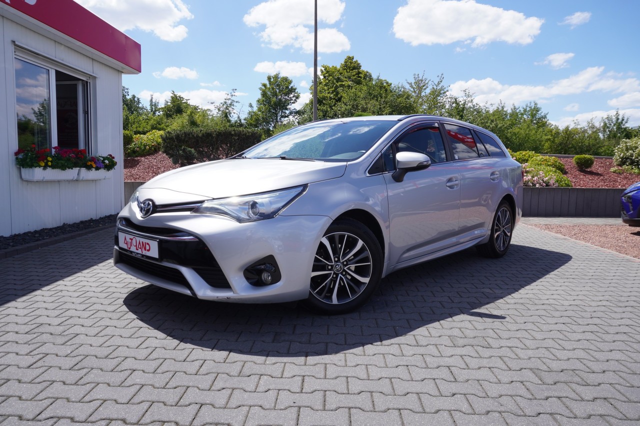 Toyota Avensis 1.8 VVT-i Comfort Touring Sports