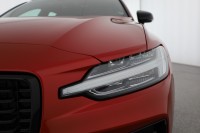 Volvo V60 B4 R Design