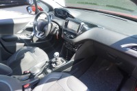 Peugeot 2008 1.2 PureTech Crossway