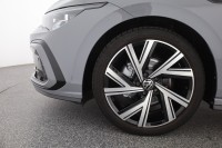 VW Golf VIII 1.5 TSI R-Line