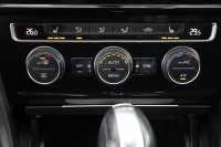 VW Golf VII Variant 1.5 TSI DSG Highline