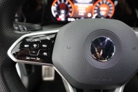 VW Golf VIII Variant 1.5 eTSI R-Line
