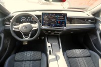 VW Passat Variant R-Line BlackStyle 2.0 TSI 4M DSG