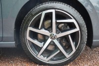 VW Golf VIII Variant 2.0 TDI Style